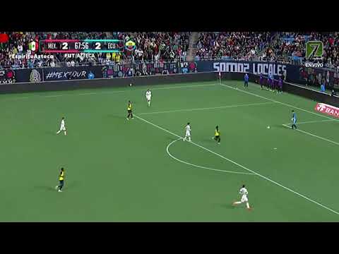 México | Erik Lira bajo presión vs. Ecuador