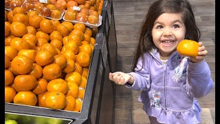 Pretend Play Shopping at the Grocery Store | Learn Fruits and Veggies for Kids