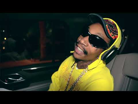 Wiz Khalifa - Roscoes [Official Music Video]