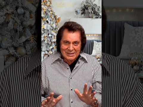 A Christmas Greeting From Engelbert Humperdinck 2023