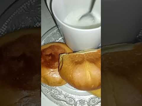 pamahaw,😊#shortsyoutube #satisfying #milkwithbread#mybreakfast