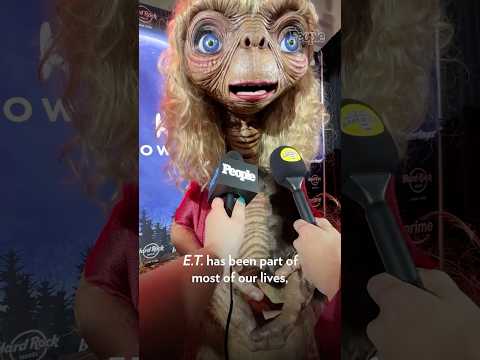 Heidi Klum Explains Why She Dressed as E.T. for Halloween