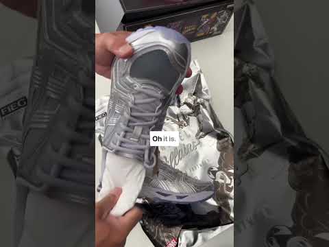 Kith X ASICS X Marvel Unboxing! Silver Surfer Kayano 14 Blind Box