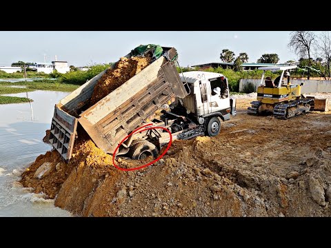 Day1- WONDERFUL! Deep Pond Reclamation Operator 5ton Land Truck Fail  Stuck Pulling By Dozer KOMATSU