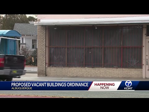 Vacant building ordinance in final action