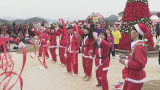 '치즈마을'에서 "산타야 놀자"…임실 산타 축제 개막 / 연합뉴스TV (YonhapnewsTV)