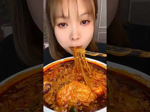 ASMR eating spicy food 🥵🔥#asmr#asmrsounds#asmrfood#shorts#short#food#foodie#viral