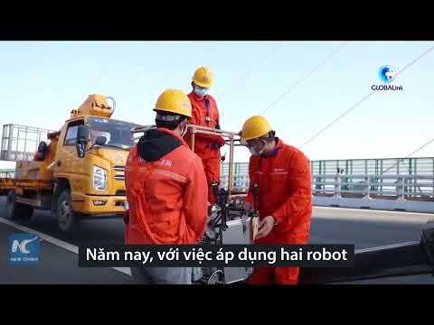 Railway maintenance robot crosses the longest sea in the world