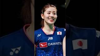 老婆示範在球場上換衣服 #志田千陽 #羽球 #badminton