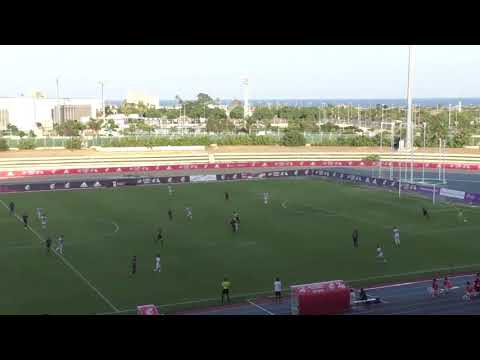 Real Vallalodid desorganizando a los centrales del FC Barcelona B