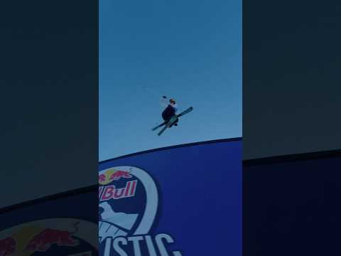 @jespertjader just doing Jesper things at #RedBullUnrailistic 😤