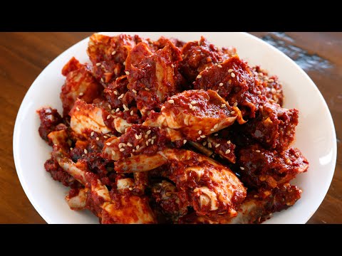 Spicy Raw Crab (Yangnyeom-gejang: 양념게장)