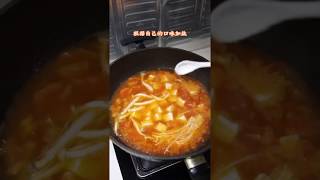 怎麼做金針菇豆腐湯-簡單的中國菜