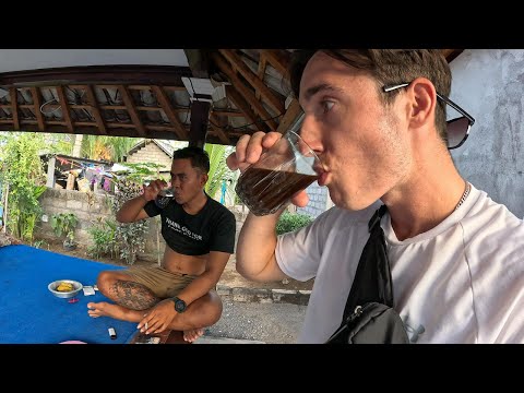 Afternoon gambling and family life, North Bali 🇮🇩