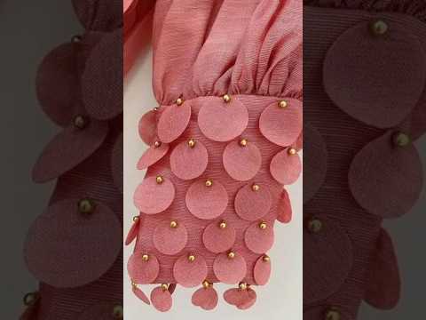 blouse design #fashion #bestfashion #blousedesign #fashiontrends #saree #zihaalemiskin #terevaaste