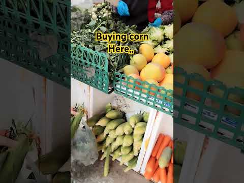 Buying Corn #sweetcorn #viral #vegetables #trending #DoDreamDaizee #shorts