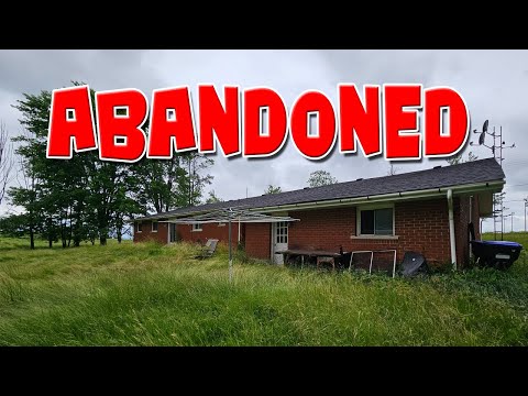 Exploring a Mysterious Abandoned Bungalow & its Hidden Secrets