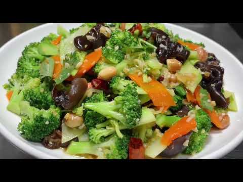 The chef teaches you how to make cold broccoli at home. The steps are detailed and refreshing. It i