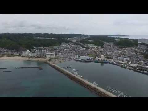 勝浦漁港空撮してみました。