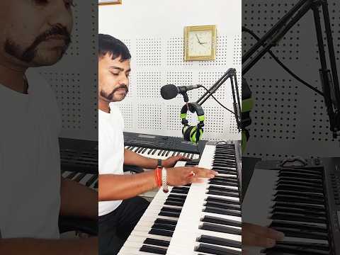 Palake Jhukau ❤️ | Keyboard Music | #Shorts #Short