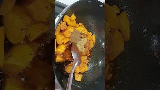 10 मिनट में बनाएं भिंडी प्याज मसाला 😋 Bhindi Pyaz Masala Recipe #bhindimasala #bhindifry #ytshorts