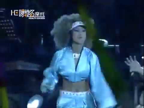 李玟 - So Crazy (2003 疯狂世界演唱会-重庆站)