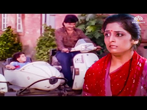 मुलाच्या आठवणीत आई झाली व्याकुळ | Sagle Sarkhech | Marathi Movie Scene