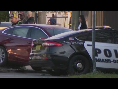 3 people taken to hospital after crash involving Miami-Dade Schools Police officer