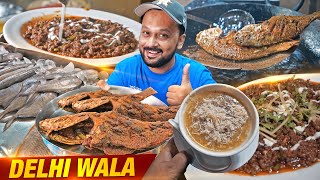 Oldest SeaFood aur Delhi Wala Tawa Qeema | Jamshed Road Street Food, Karachi | Yaadgar Fish