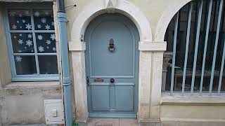 La plus vieille maison de France à 1 000 ans et se trouve à Cluny, en Saône-et-Loire (71)