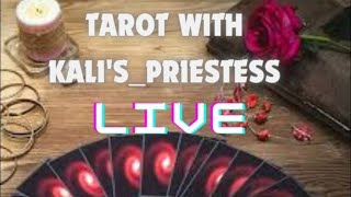 free live tarot card reading general predictions