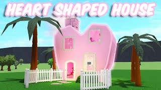 Turning a HEART into a HOUSE in Bloxburg...