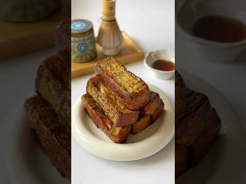 Caramelized Chai Matcha French Toast Sticks | breakfast recipes for fall