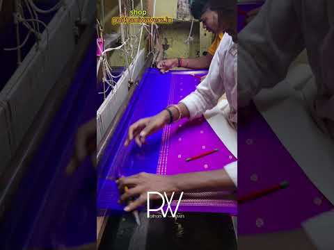 Manufacturing The Art of Saree #paithani #traditional #fashion #handloom #pallu