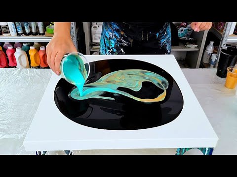 Small Changes but a BIG Difference - Thin Paint Straight Pour + BIG NEWS! - Acrylic Pouring