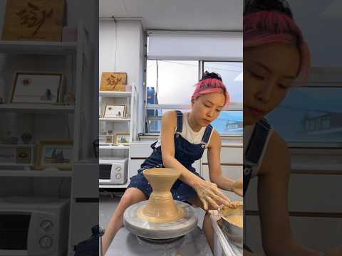 물레로 국그릇 만들기 making a ceramic plate on the wheel