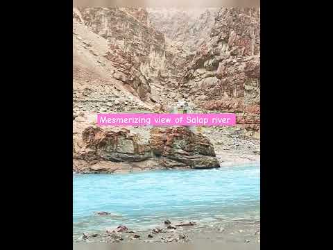 Beauty of Blue Tsarap river , Zanskar valley. Phuktal Monastery #zanskarvalley #Tsarapriver #shorts