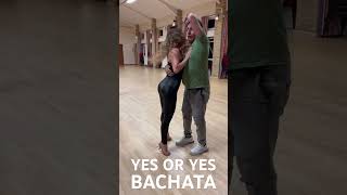 Bachata lesson by Edi Alva & Karolina Sanco #bachata #bachatadancing #bachatalessons #bachataclass