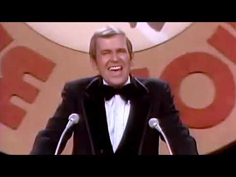 Paul Lynde roasts Dean Martin