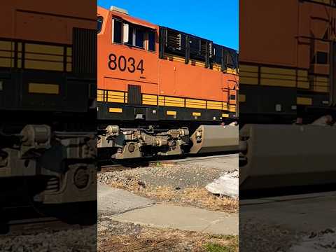 A WOW LASHUP ON THIS INTERMODAL! #railroad #bnsfrailroad #bnsf #railway