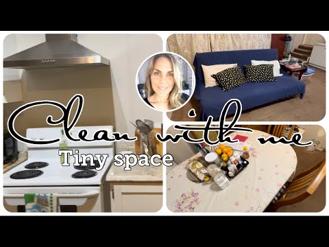 400 square foot - Small Space Deep Clean | Clean with Me 2021 | Saturday Cleaning Motivation tiny