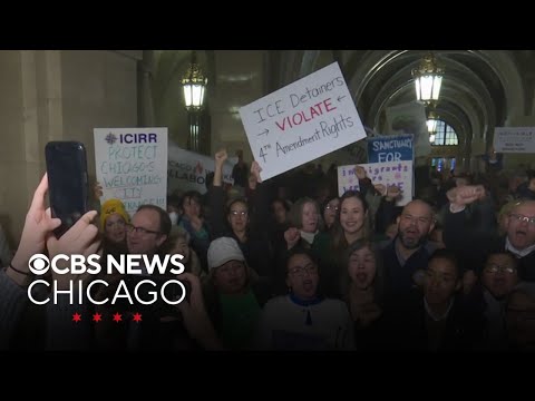 Advocates rally against proposed changes to Chicago's sanctuary city rules