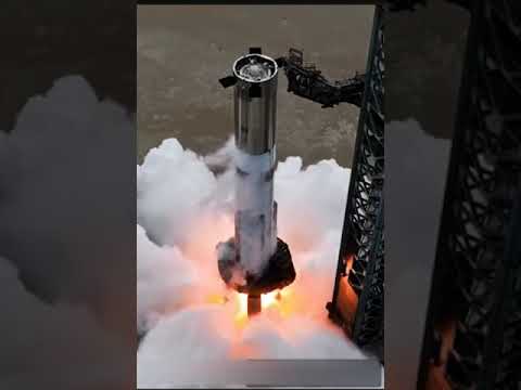 SpaceX Flight 7: SpaceX fires up Starship Super Heavy booster in preparation for flight 7 #shorts