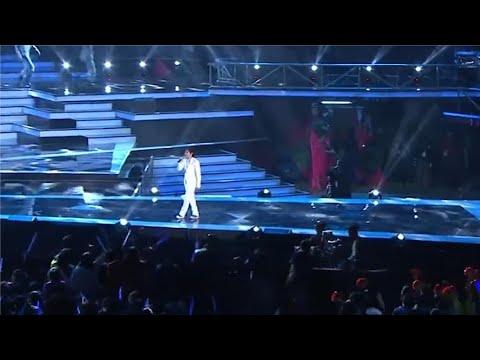 20年前的“破亿”神曲到底多好听？原唱一开口，上万观众哭到泪奔