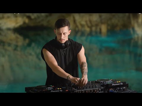 Techno DJ Set By J Ø K U | Tulum Cave | Tulum DJ Academy