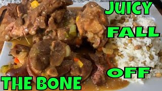 How to make Neck Bones Smothered in Gravy