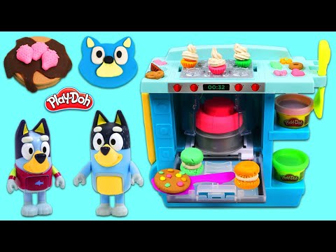 Bluey Makes Play Doh Pancakes for Breakfast!