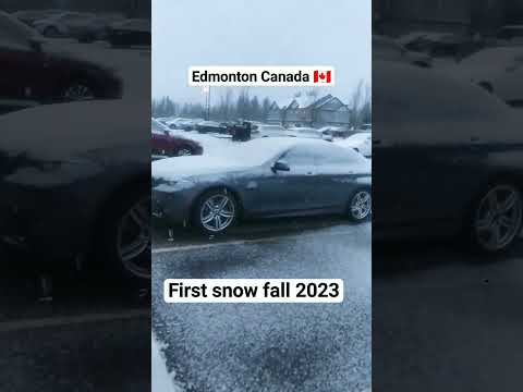 First snow fall in 2023 in Edmonton Canada .....🇨🇦🙂🥶😍