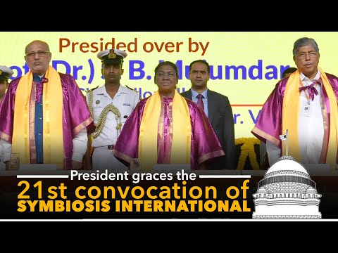 President Murmu graces the 21st convocation of Symbiosis International (Deemed University) at Pune