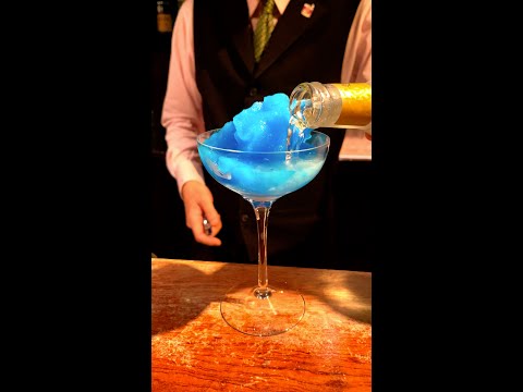 ~燃える闘魂に捧ぐ~ ガリガリ君をイメージしたカクテルをオーダーした / Ice candy style cocktail by Japanese bartender